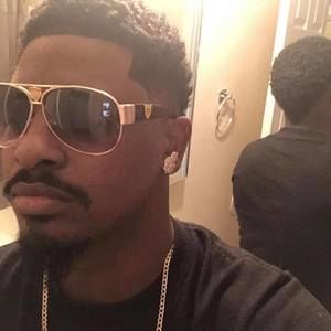 Meet your Posher, Kenny